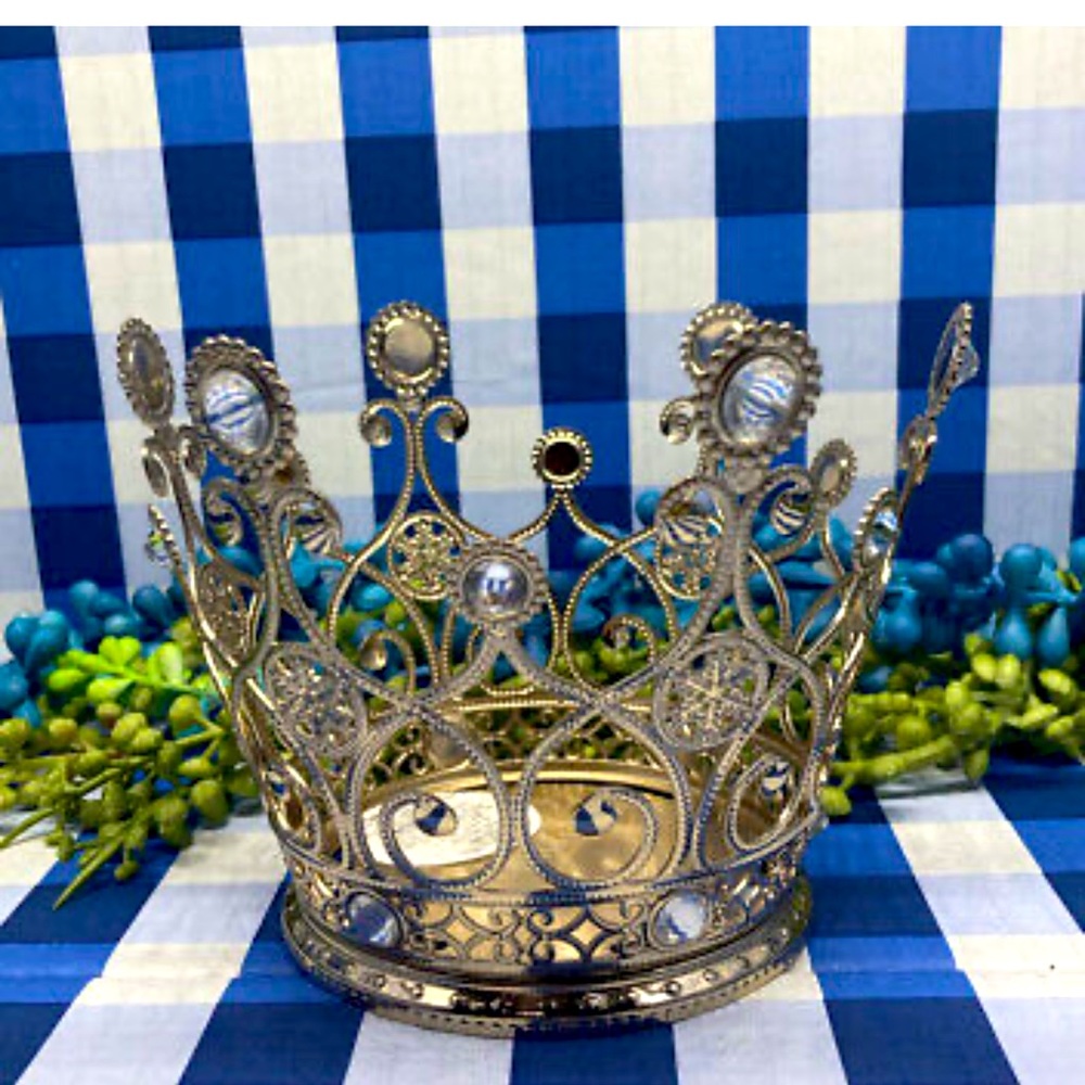 Bath and Body Works Single Wick Crown Candle Holder